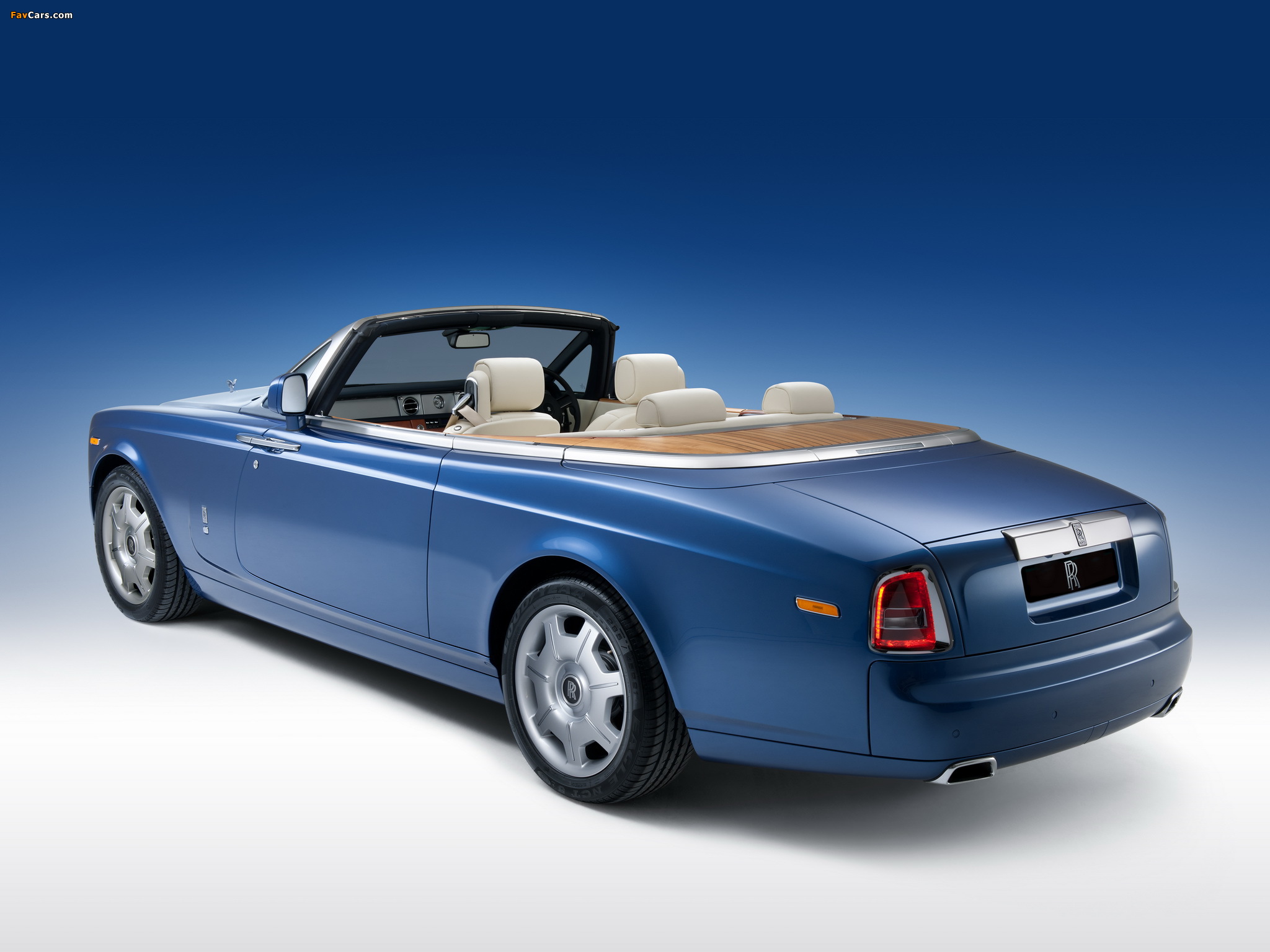 Rolls-Royce Phantom Drophead Coupe UK-spec 2008–12 wallpapers (2048 x 1536)
