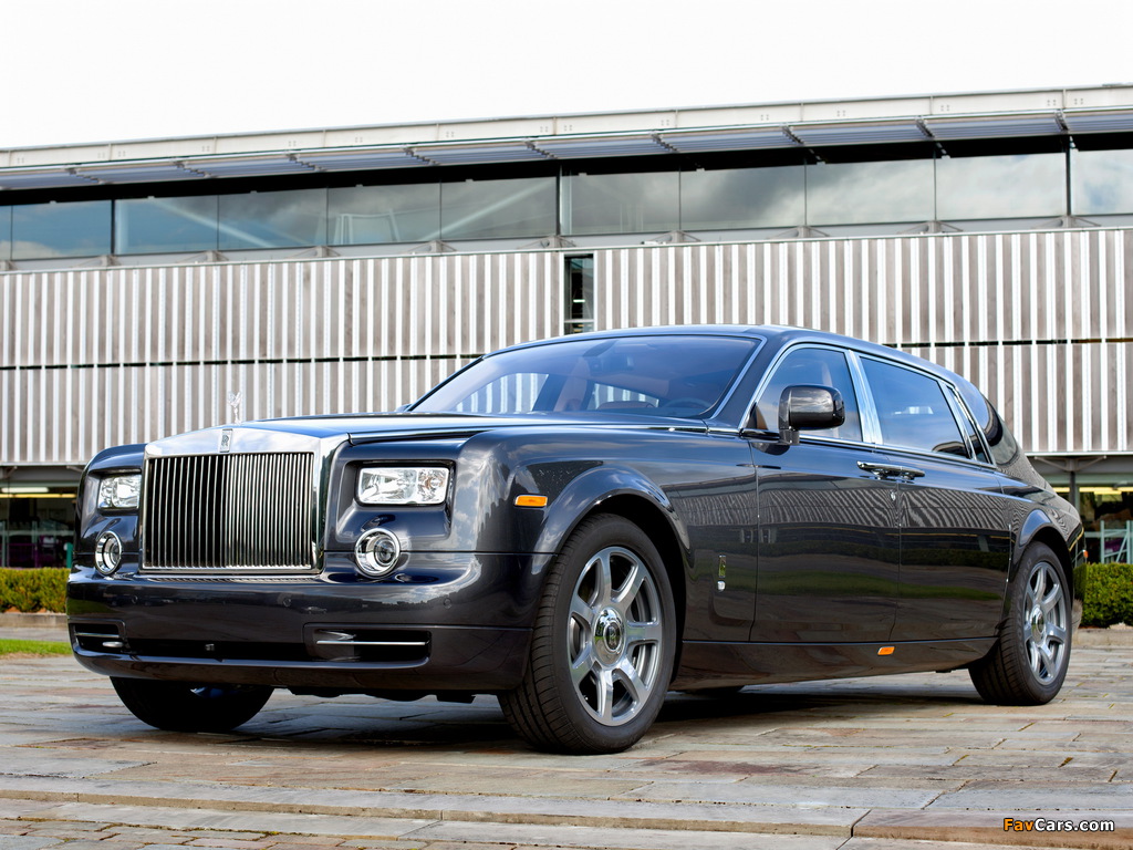 Rolls-Royce Phantom EWB 2009–12 wallpapers (1024 x 768)