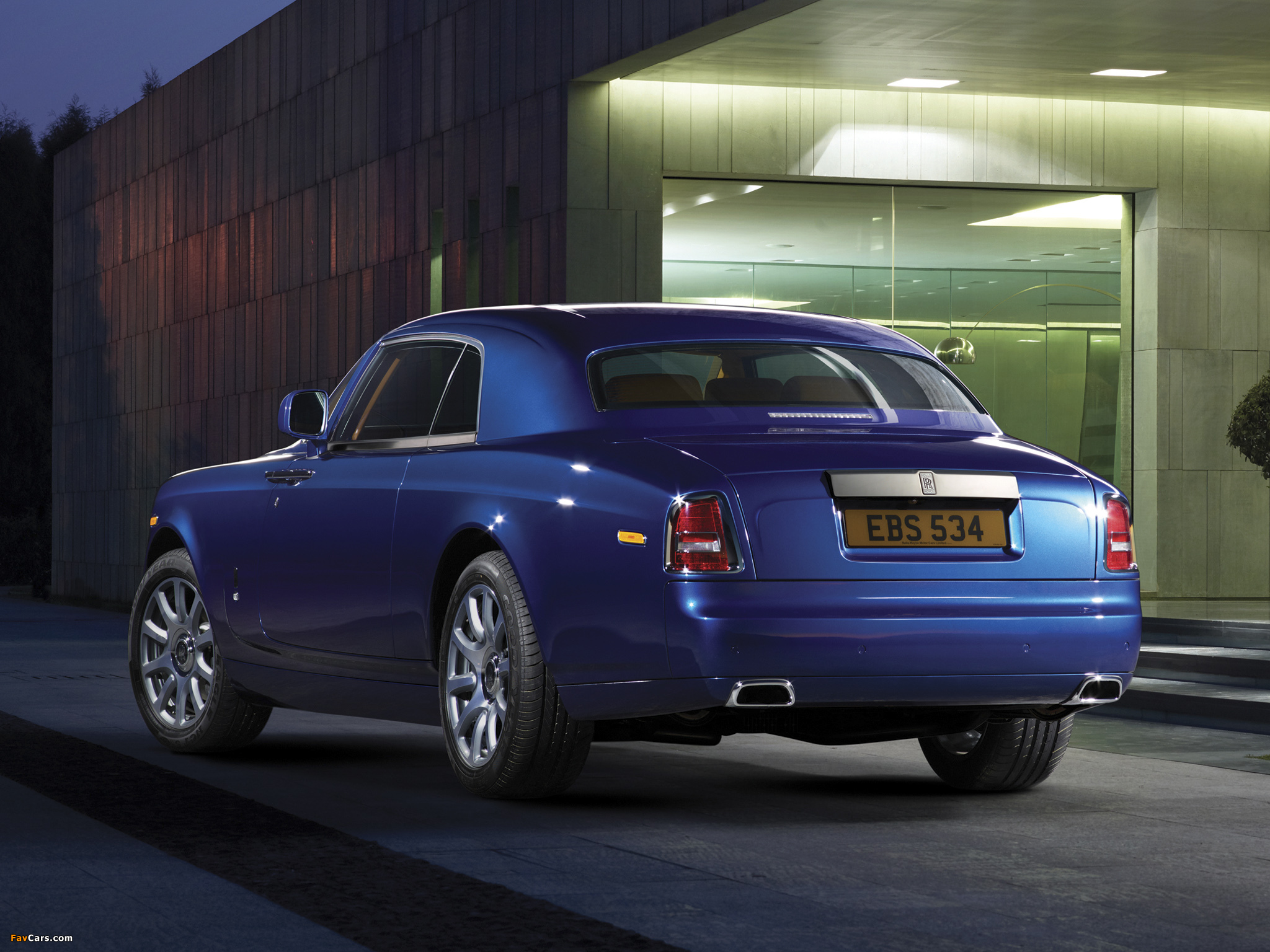 Rolls-Royce Phantom Coupe UK-spec 2012 wallpapers (2048 x 1536)