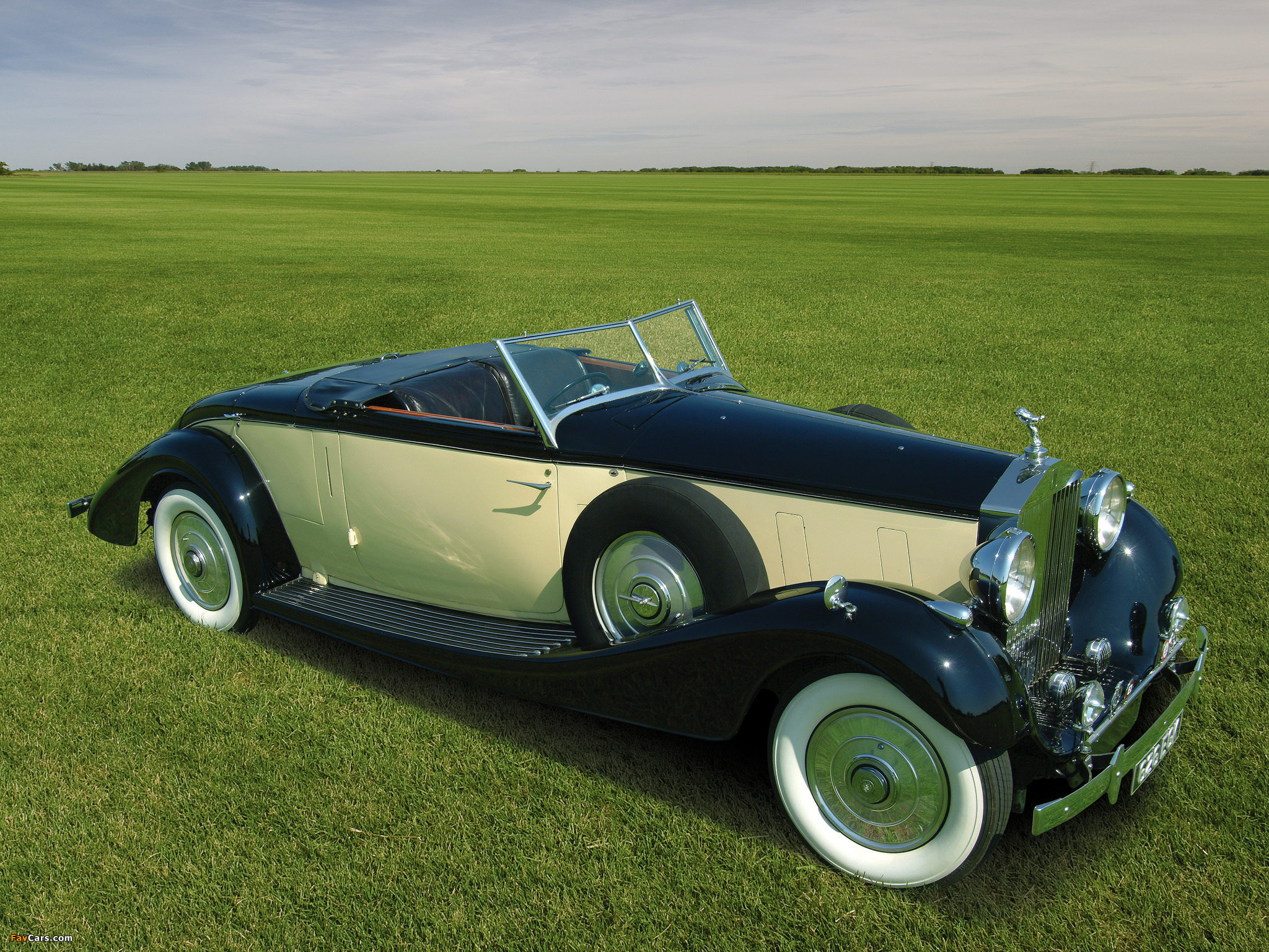 Rolls-Royce Phantom Henley Roadster (III) 1937 wallpapers (2048 x 1536)