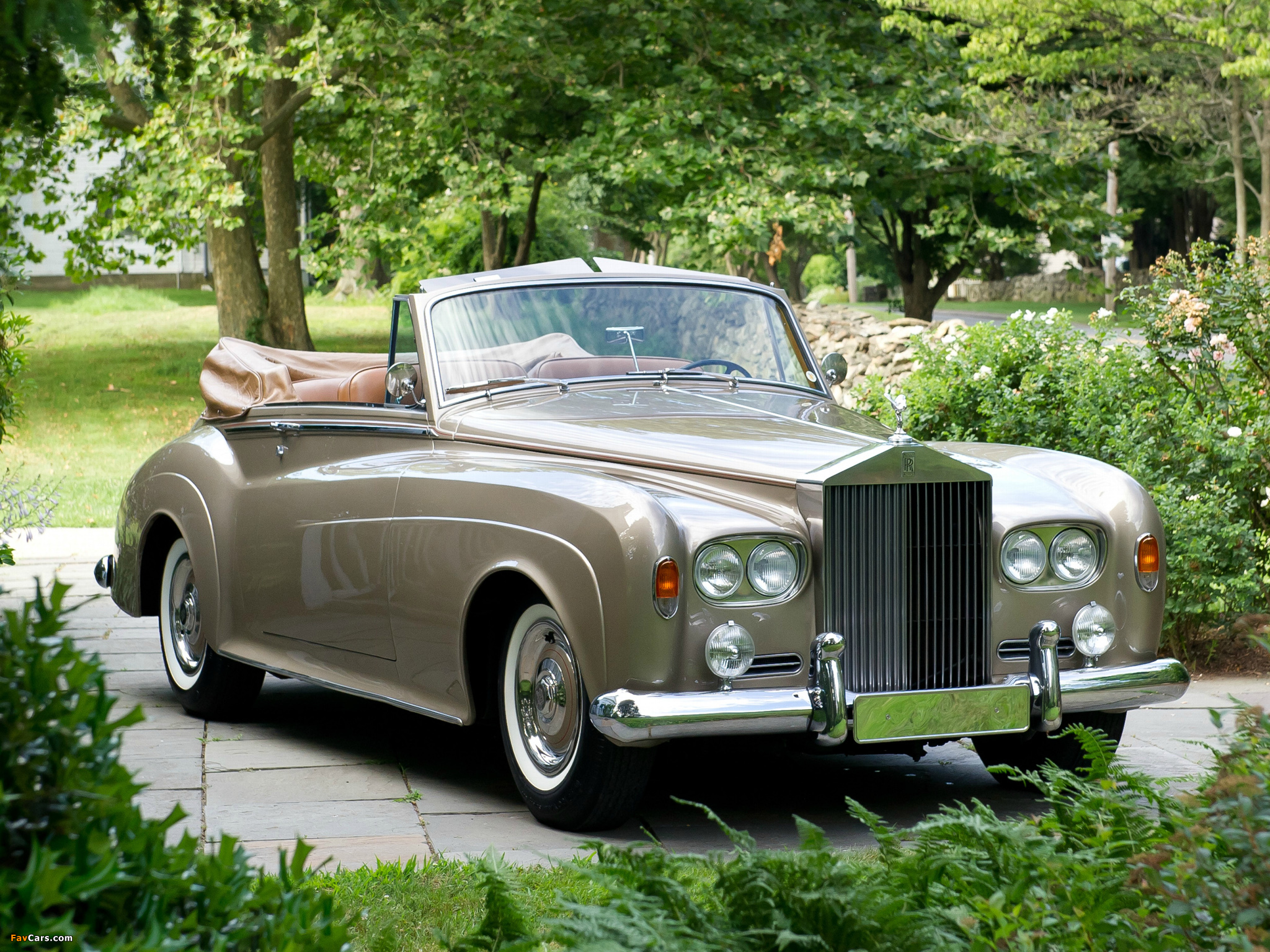 Images of Rolls-Royce Silver Cloud Drophead Coupe (III) 1962–66 (2048 x 1536)