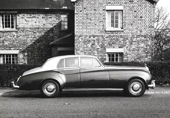 Photos of Rolls-Royce Silver Cloud (I) 1955–59