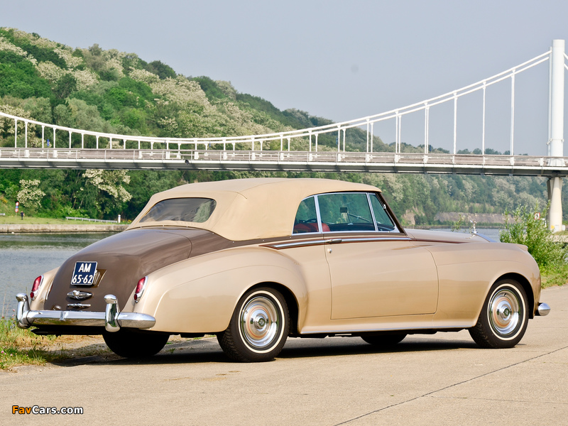 Photos of Rolls-Royce Silver Cloud Drophead Coupe by Mulliner (II) 1959–62 (800 x 600)