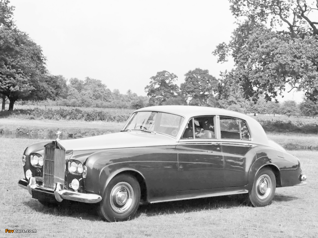 Photos of Rolls-Royce Silver Cloud Saloon (III) 1962–66 (1024 x 768)