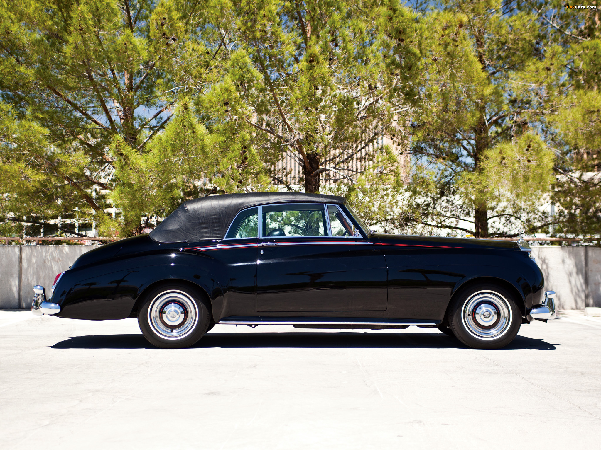 Pictures of Rolls-Royce Silver Cloud Drophead Coupe by Mulliner (II) 1959–62 (2048 x 1536)