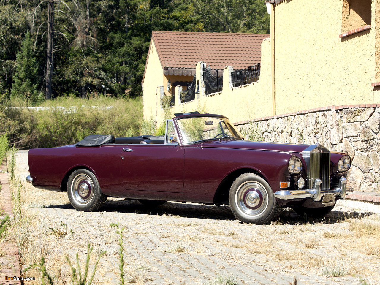 Pictures of Rolls-Royce Silver Cloud Mulliner Park Ward Drophead Coupe (III) 1966 (1280 x 960)