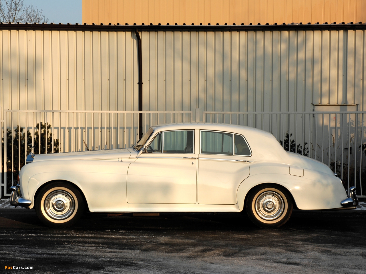 Rolls-Royce Silver Cloud Saloon (III) 1962–66 wallpapers (1280 x 960)