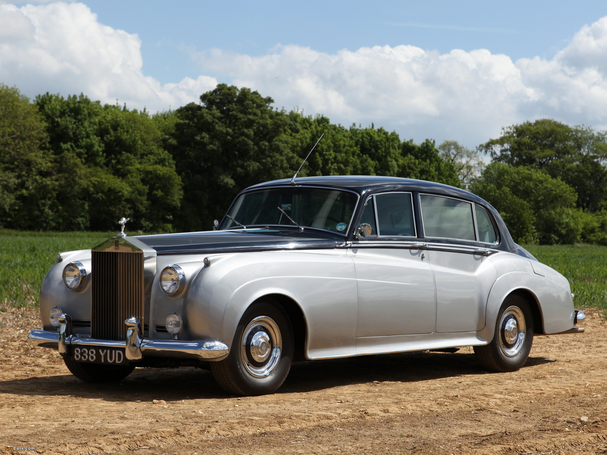 Rolls-Royce Silver Cloud EWB (I) 1955–59 photos (2048 x 1536)