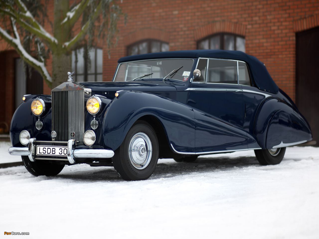 Images of Rolls-Royce Silver Dawn Drophead Coupe by Park Ward 1950 (1280 x 960)