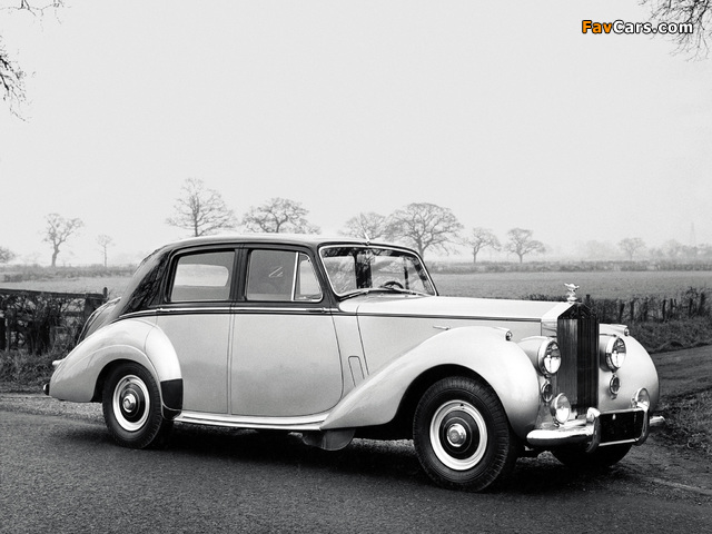 Photos of Rolls-Royce Silver Dawn 1949–55 (640 x 480)