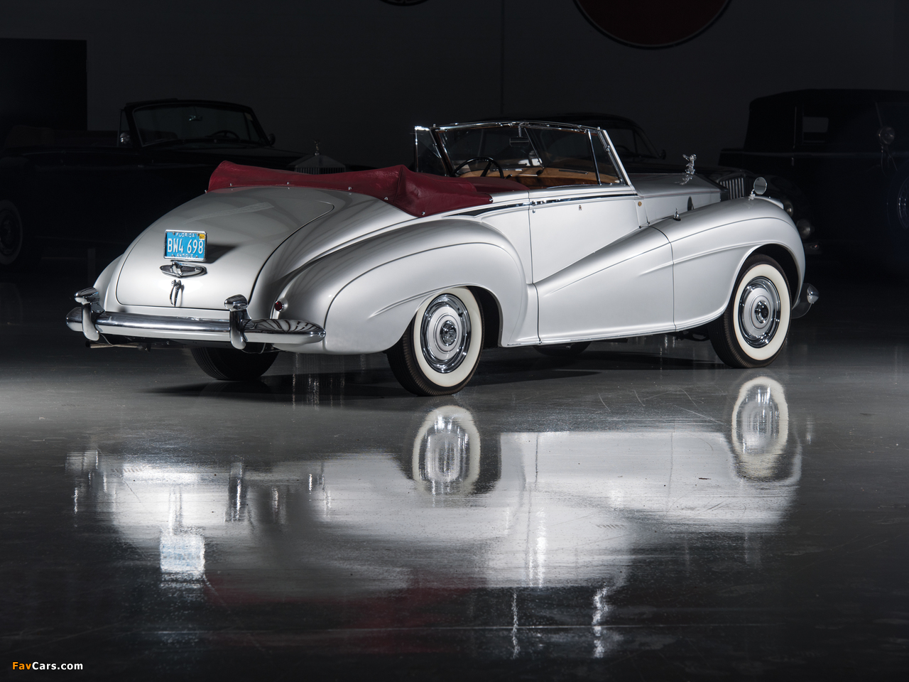 Pictures of Rolls-Royce Silver Dawn Drophead Coupe by Park Ward 1950–54 (1280 x 960)