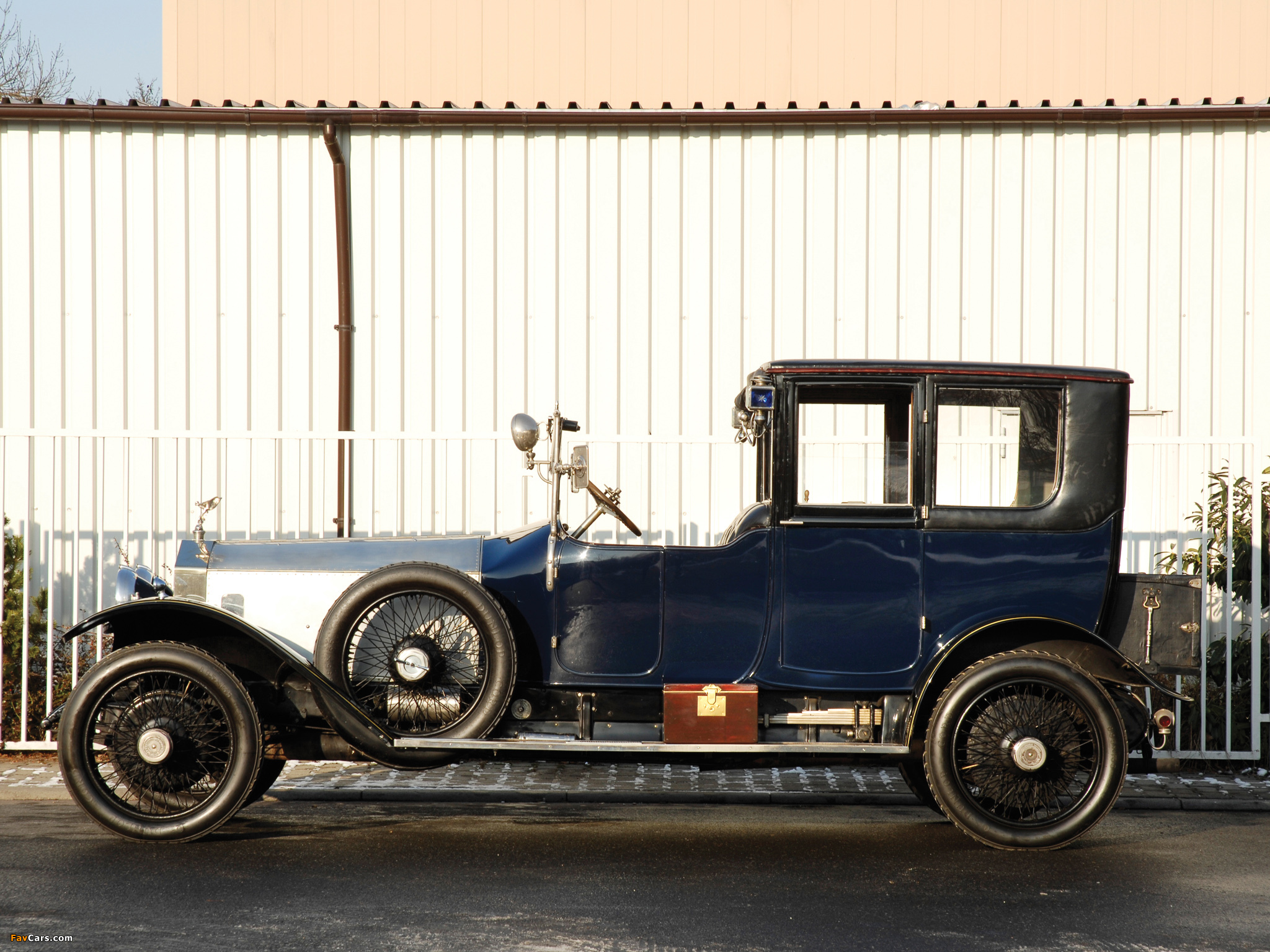 Pictures of Rolls-Royce Silver Ghost 40/50 Coupe de Ville by Mulbacher 1920 (2048 x 1536)