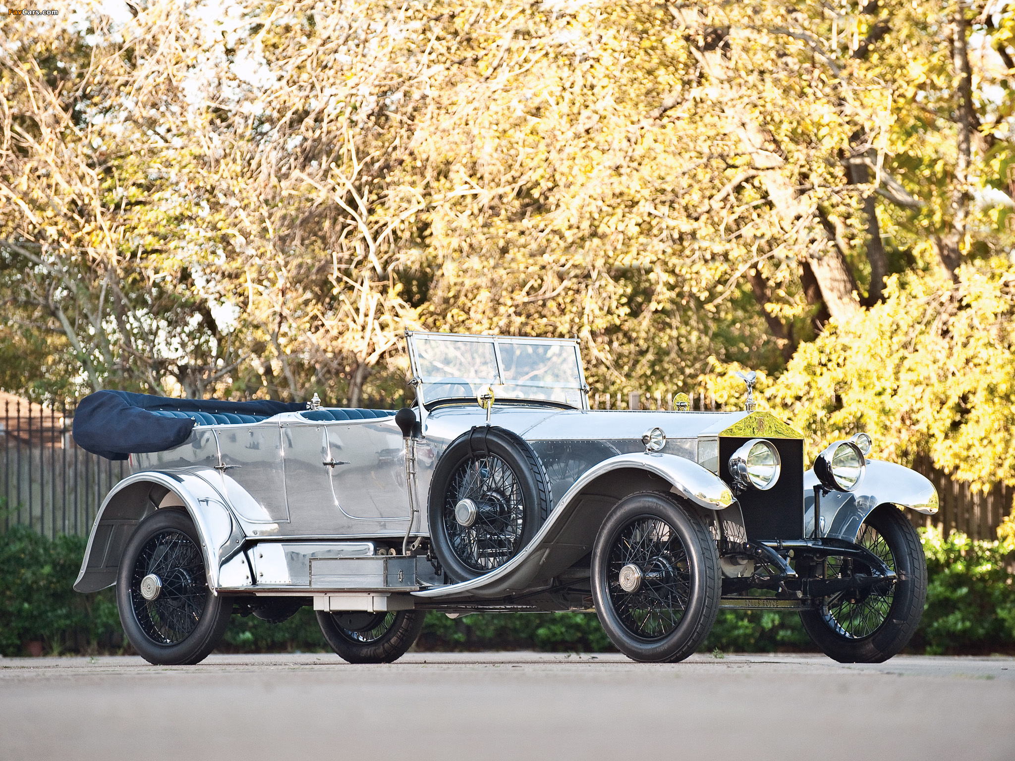 Pictures of Rolls-Royce Silver Ghost 40/50 HP Phaeton by Barker (50UG) 1921 (2048 x 1536)