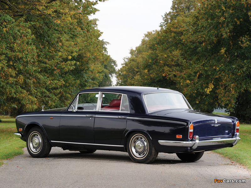 Images of Rolls-Royce Silver Shadow 1965–77 (800 x 600)