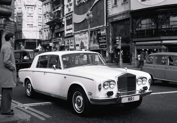 Images of Rolls-Royce Silver Shadow 1965–77