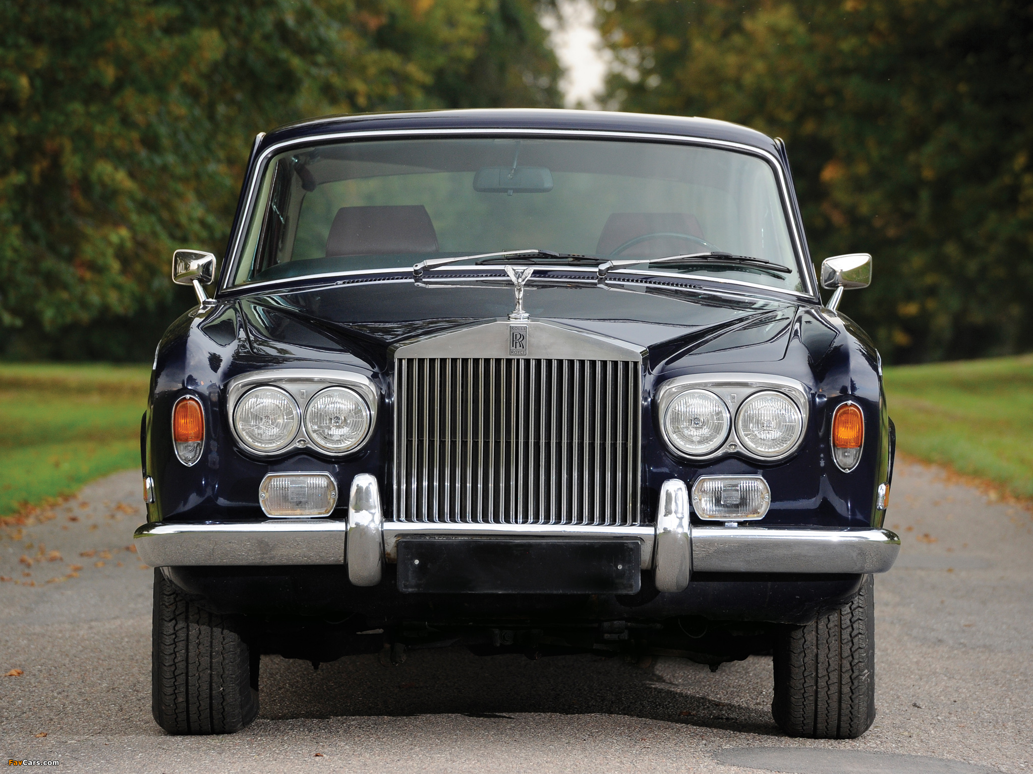 Photos of Rolls-Royce Silver Shadow 1965–77 (2048 x 1536)