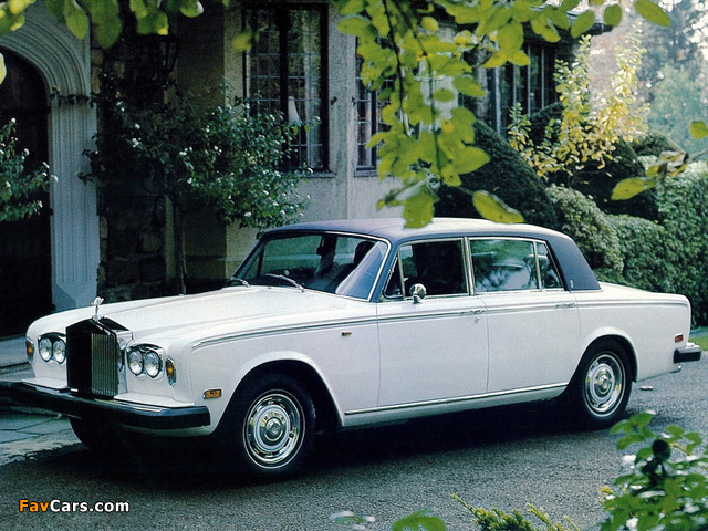 Pictures of Rolls-Royce Silver Shadow II LWB 1977–80 (640 x 480)