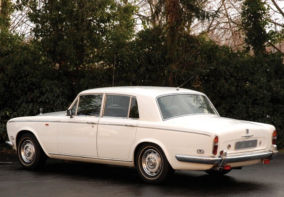 Pictures of Rolls-Royce Silver Shadow 1965–77