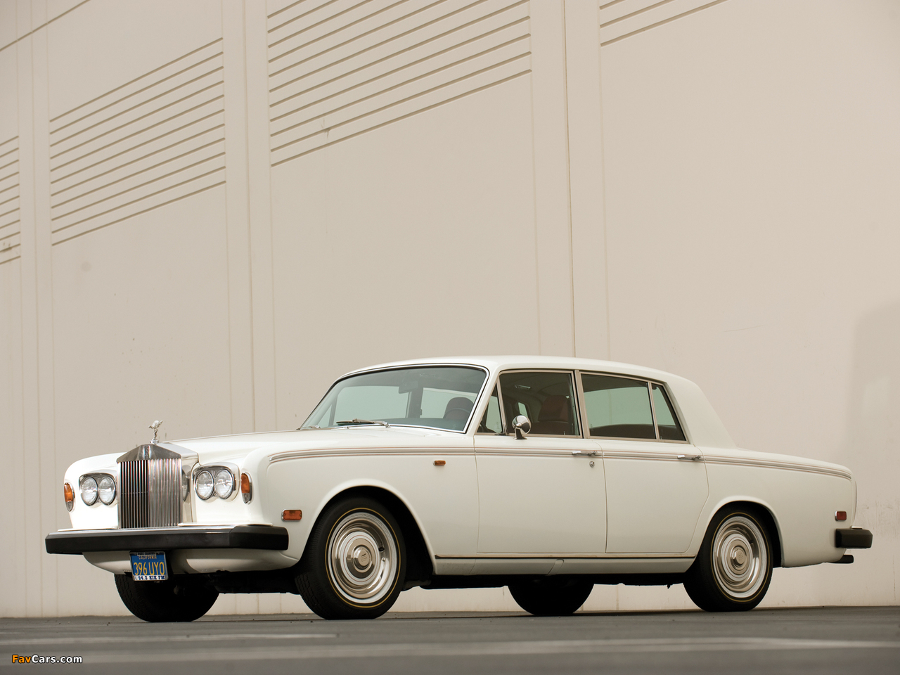 Pictures of Rolls-Royce Silver Shadow II 1977–80 (1280 x 960)