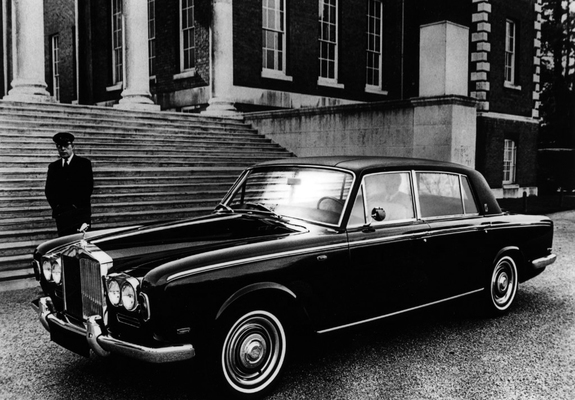 Rolls-Royce Silver Shadow LWB 1969–77 wallpapers