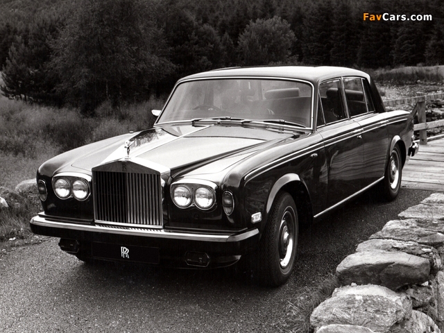 Rolls-Royce Silver Shadow II 1977–80 photos (640 x 480)