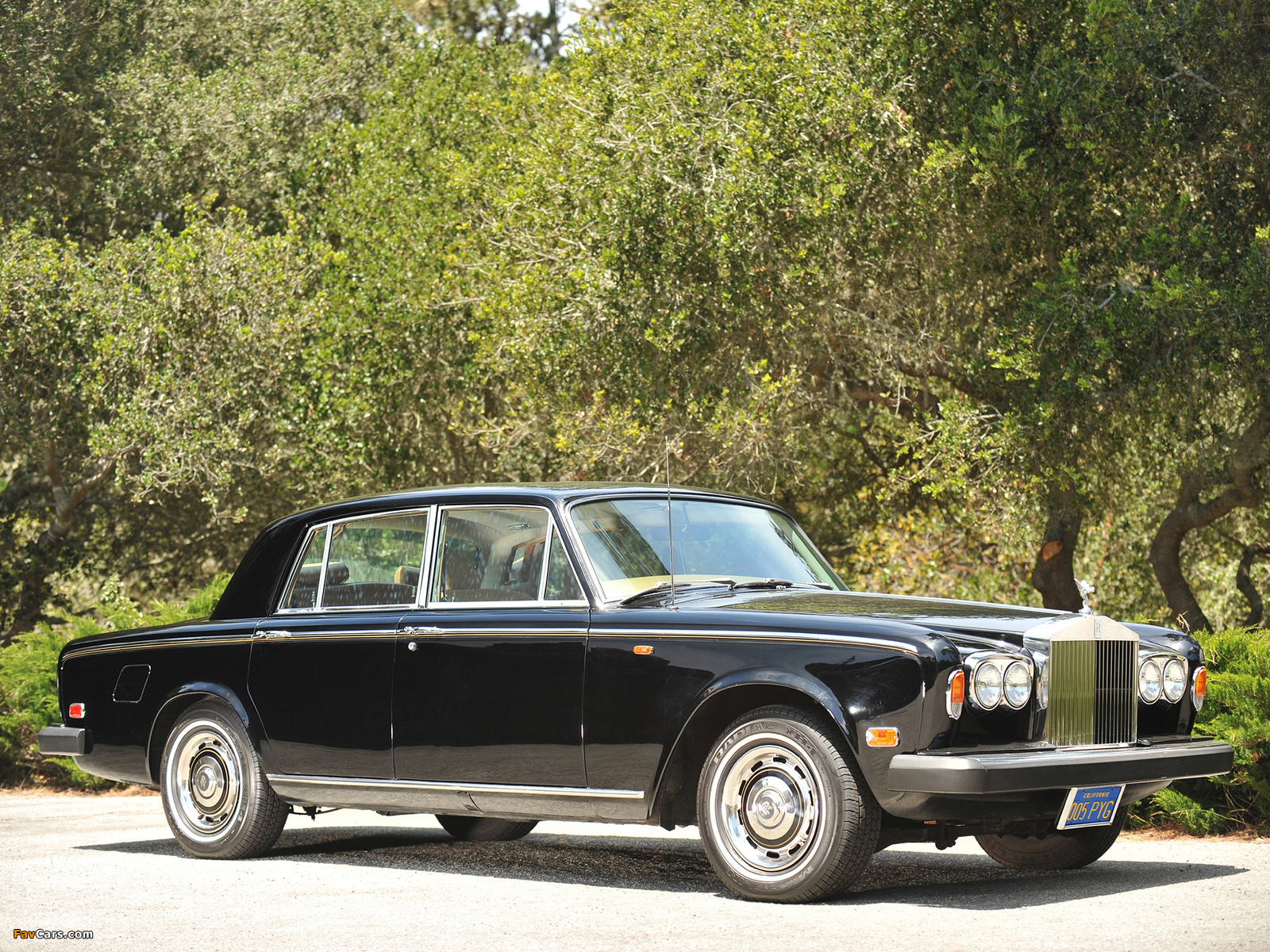 Rolls-Royce Silver Shadow II 1977–80 wallpapers (1600 x 1200)