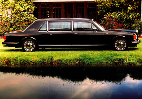 Rolls-Royce Silver Spirit Royale Limousine by Robert Jankel pictures