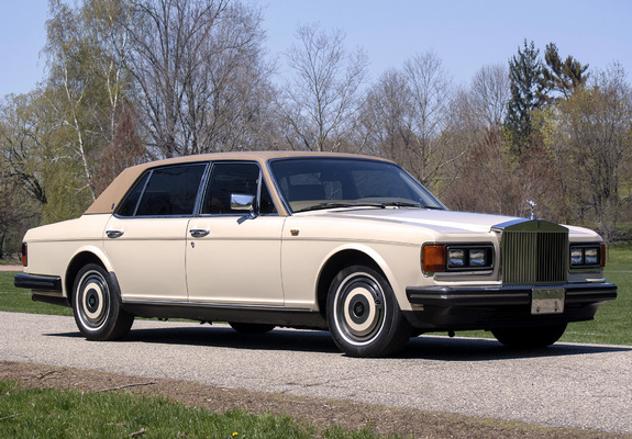 Photos of Rolls-Royce Silver Spur US-spec 1980–89