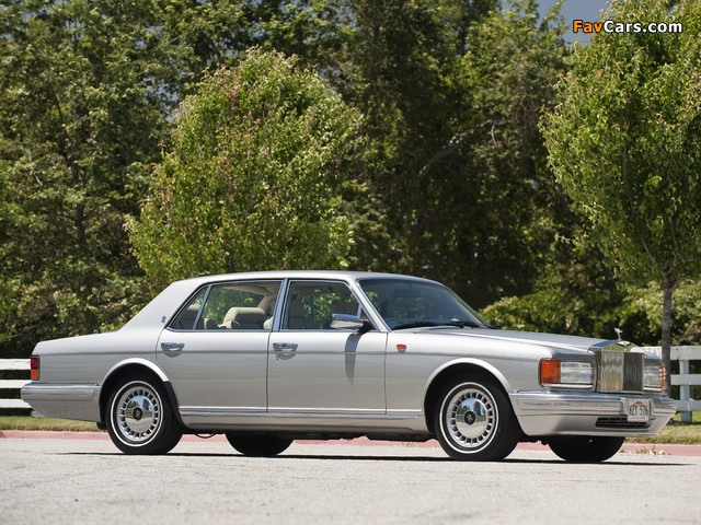 Rolls-Royce Silver Spur IV 1995–98 wallpapers (640 x 480)