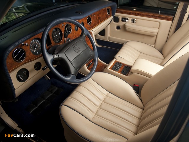 Rolls-Royce Silver Spur IV 1995–98 wallpapers (640 x 480)