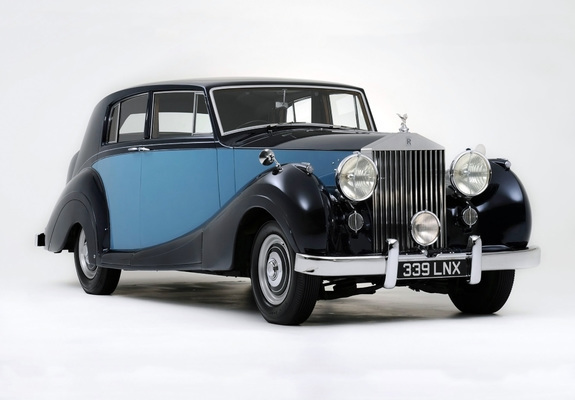 Photos of Rolls-Royce Silver Wraith by James Young 1950