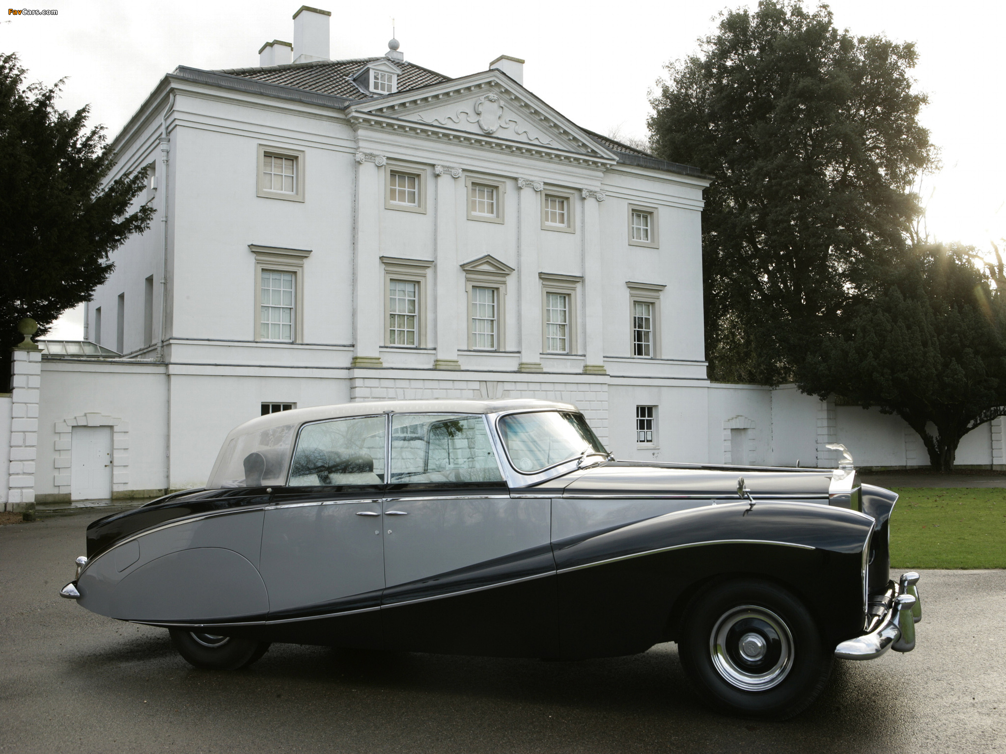 Photos of Rolls-Royce Silver Wraith Perspex Top Saloon by Hooper 1951–59 (2048 x 1536)