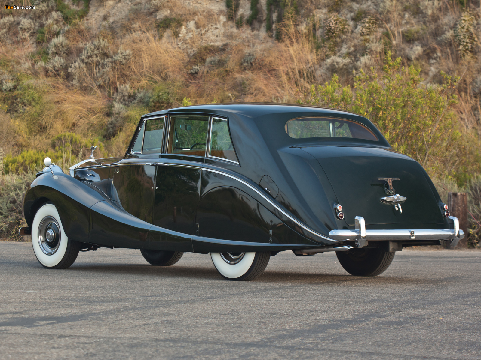 Pictures of Rolls-Royce Silver Wraith Touring Limousine by Hooper 1955 (1600 x 1200)