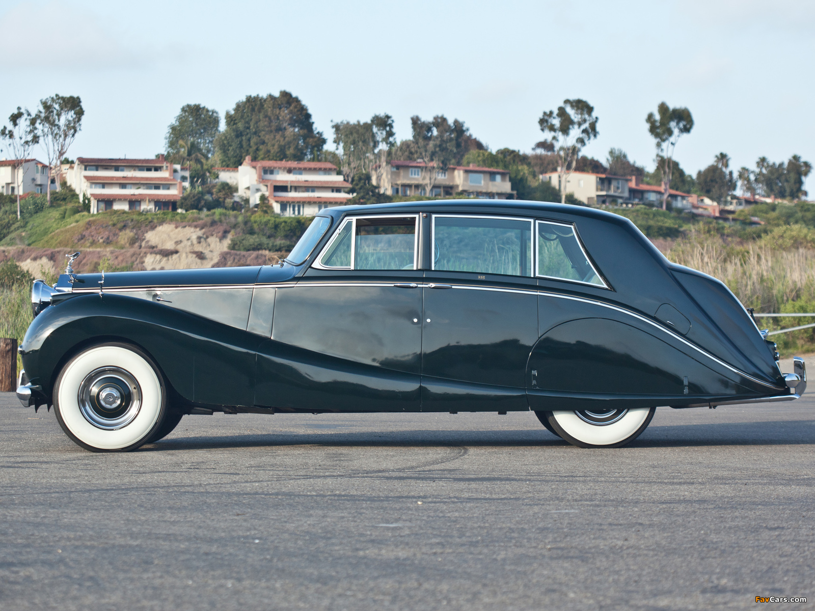 Rolls-Royce Silver Wraith Touring Limousine by Hooper 1955 pictures (1600 x 1200)