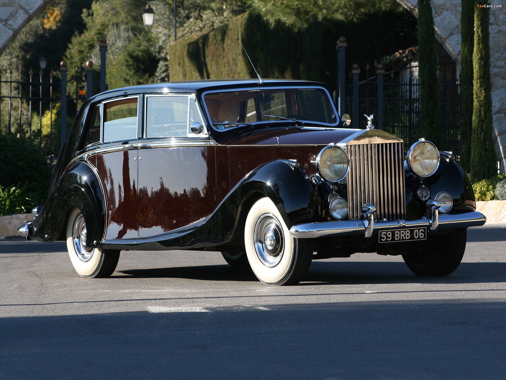 Rolls-Royce Silver Wraith Limousine by Hooper & Co 1953 pictures (2048 x 1536)