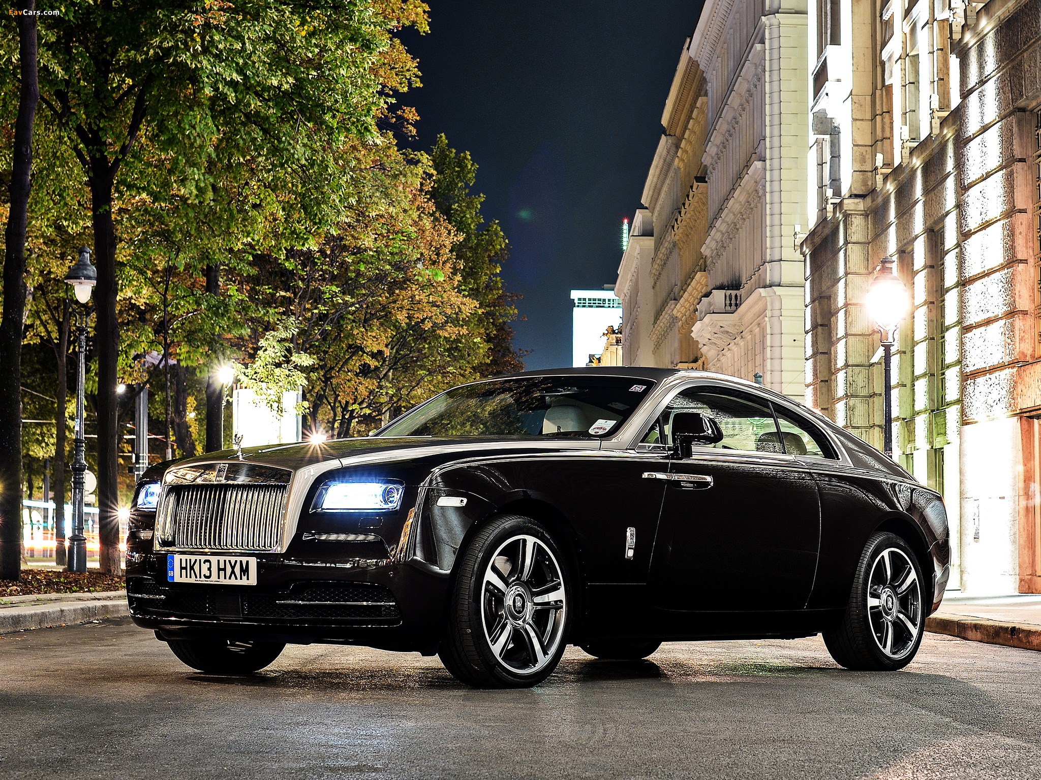 Rolls-Royce Wraith 2013 images (2048 x 1536)