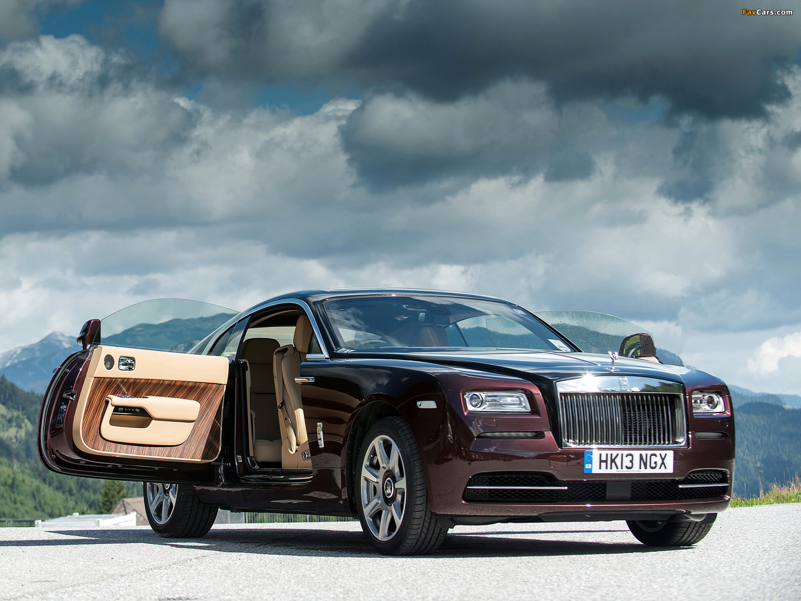 Rolls-Royce Wraith UK-spec 2013 photos (1600 x 1200)