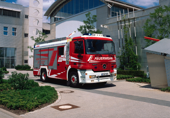 Mercedes-Benz Actros 1835 Feuerwehr by Rosenbauer (MP1) 1997–2002 images