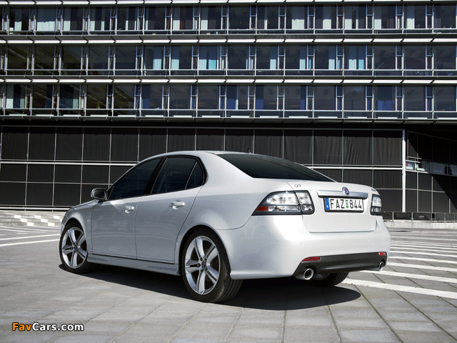 Images of Saab 9-3 Aero Sport Sedan 2008–11 (640 x 480)