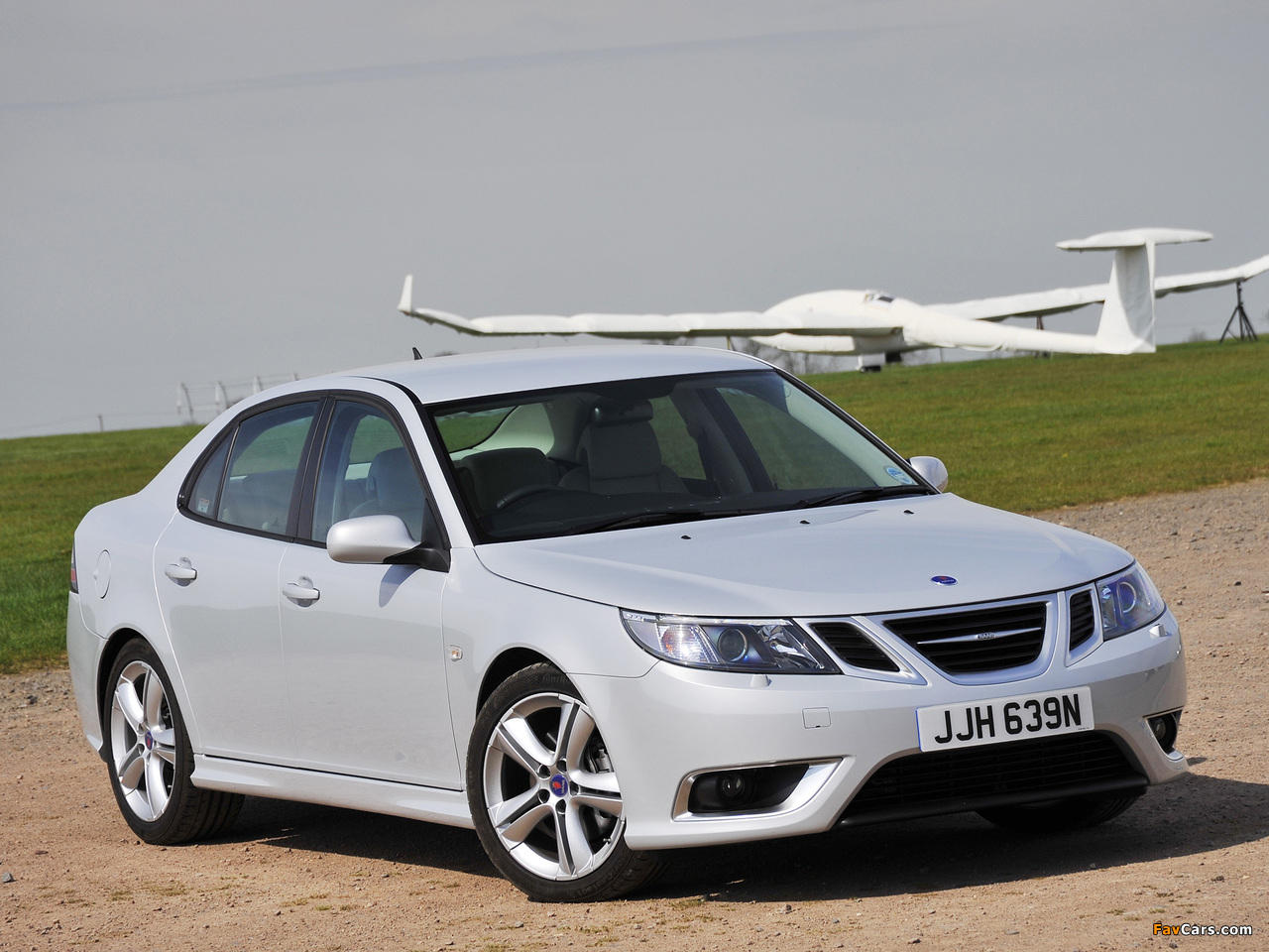 Photos of Saab 9-3 Aero Sport Sedan UK-spec 2008–11 (1280 x 960)