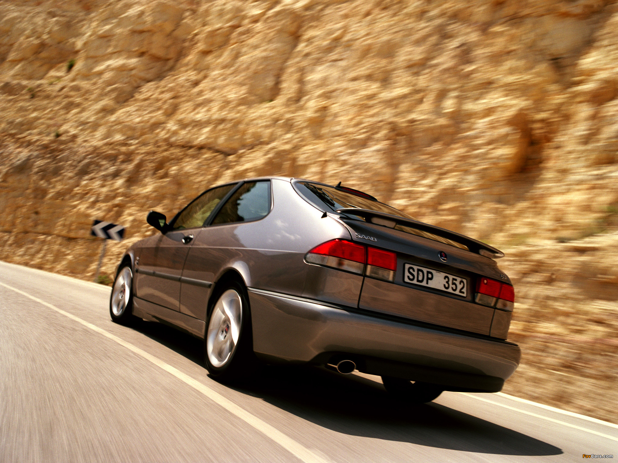 Pictures of Saab 9-3 Aero Coupe 1999–2002 (2048 x 1536)