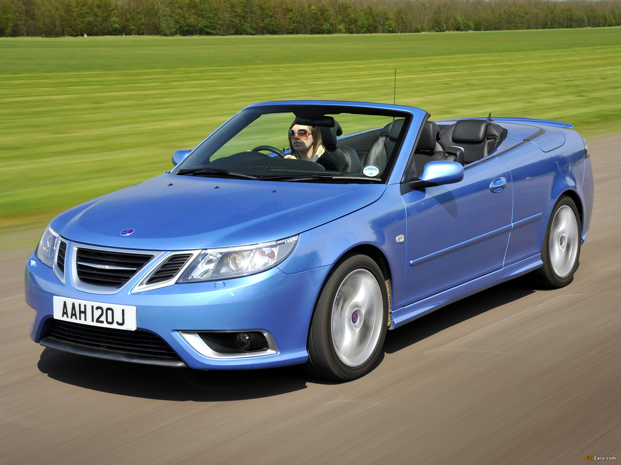 Pictures of Saab 9-3 Convertible Aero UK-spec 2008–11 (2048 x 1536)