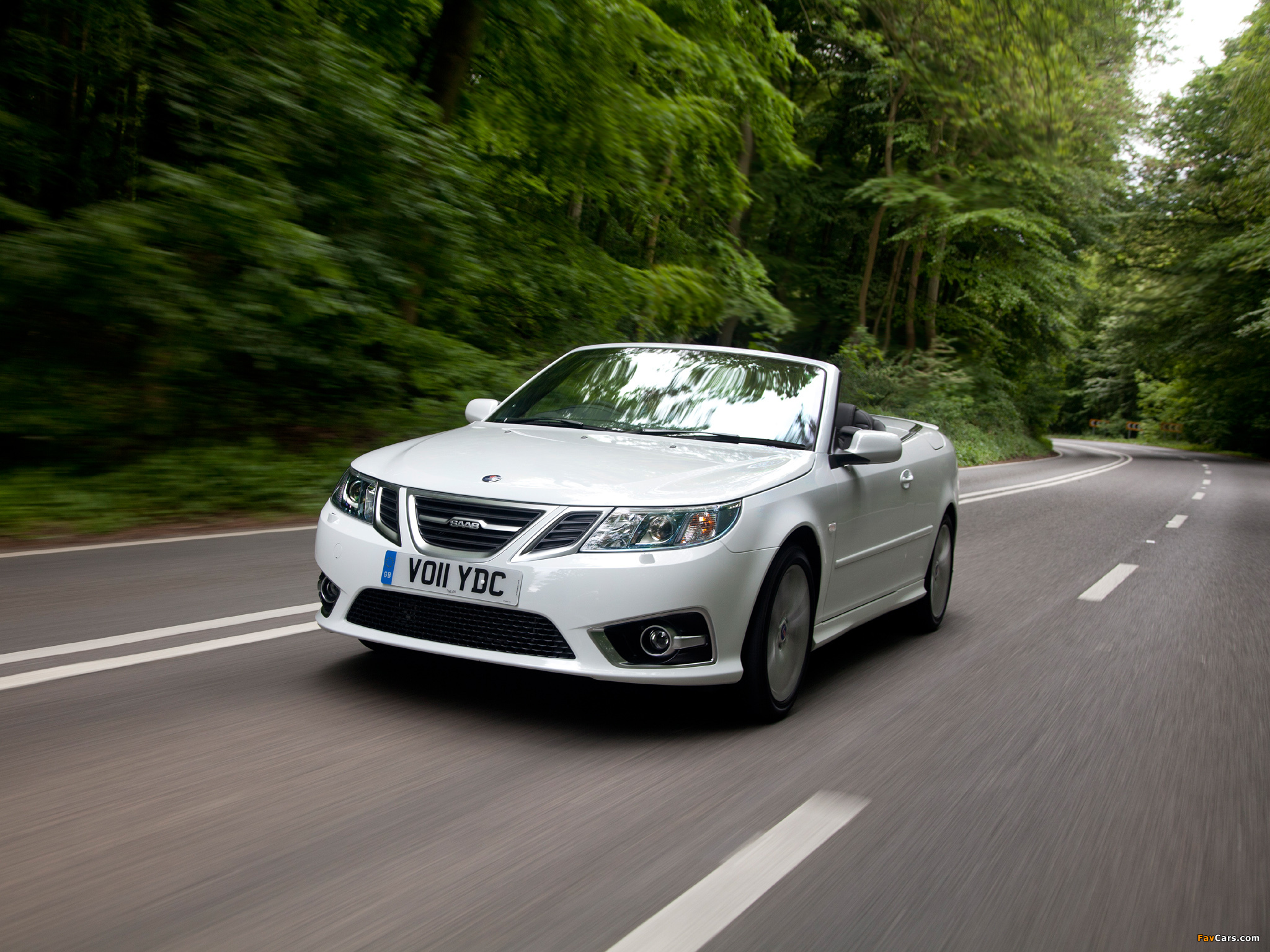 Pictures of Saab 9-3 Griffin Aero Convertible UK-spec 2011 (2048 x 1536)