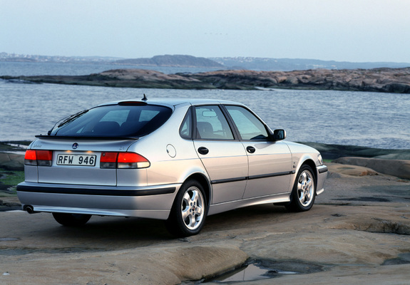 Saab 9-3 1998–2002 images