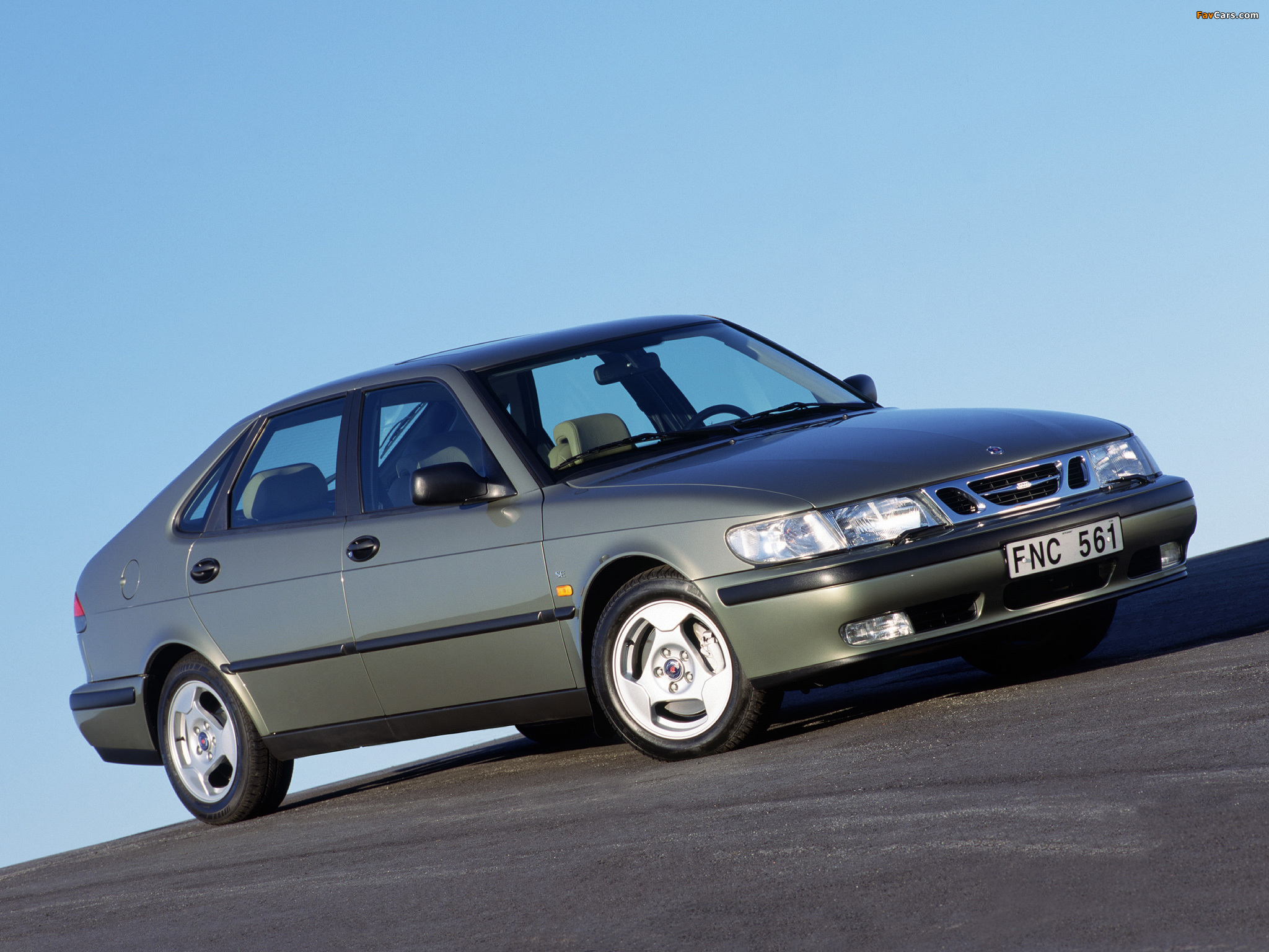 Saab 9-3 1998–2002 pictures (2048 x 1536)