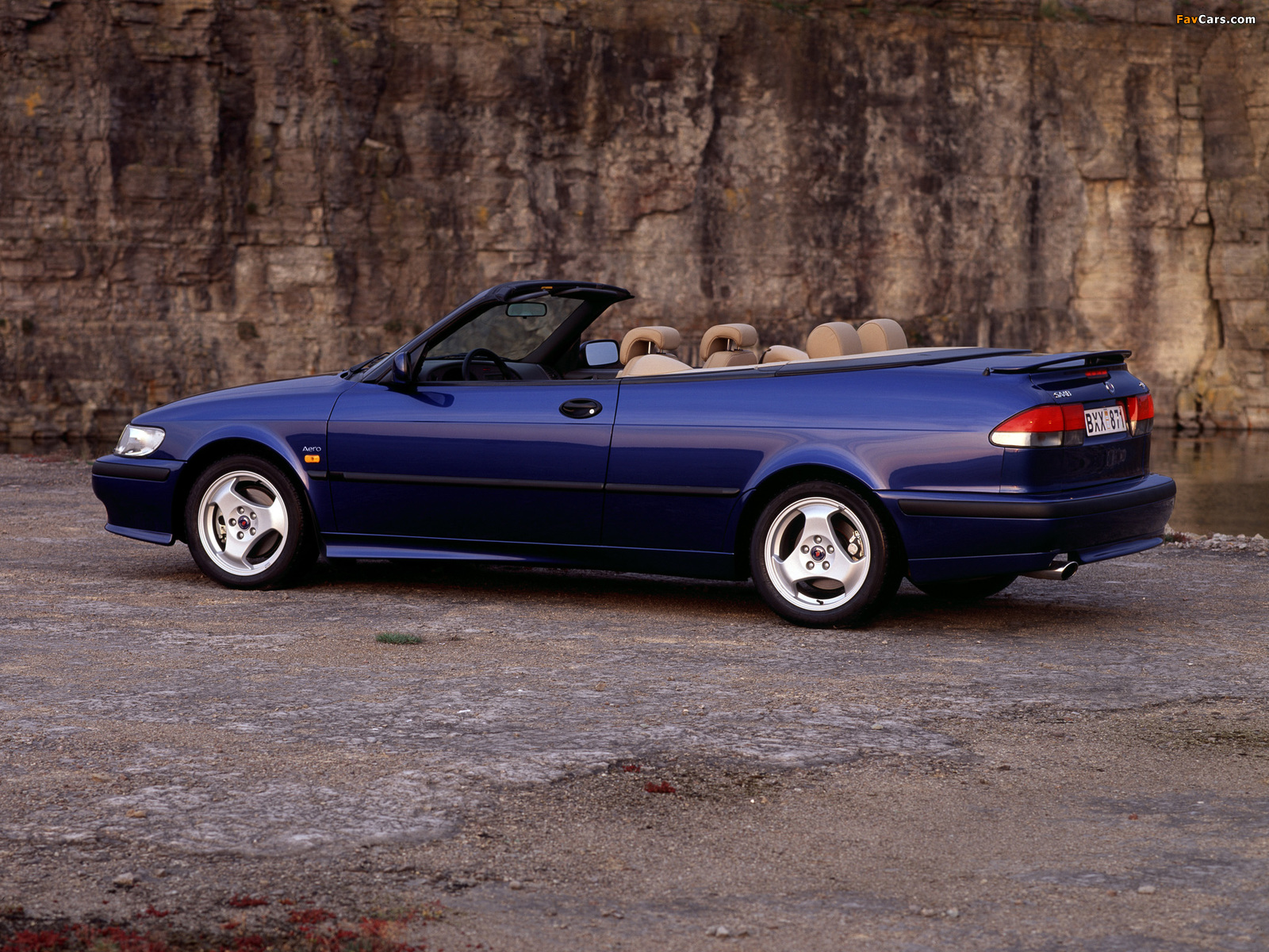 Saab 9-3 Aero Convertible 1999–2003 images (1600 x 1200)