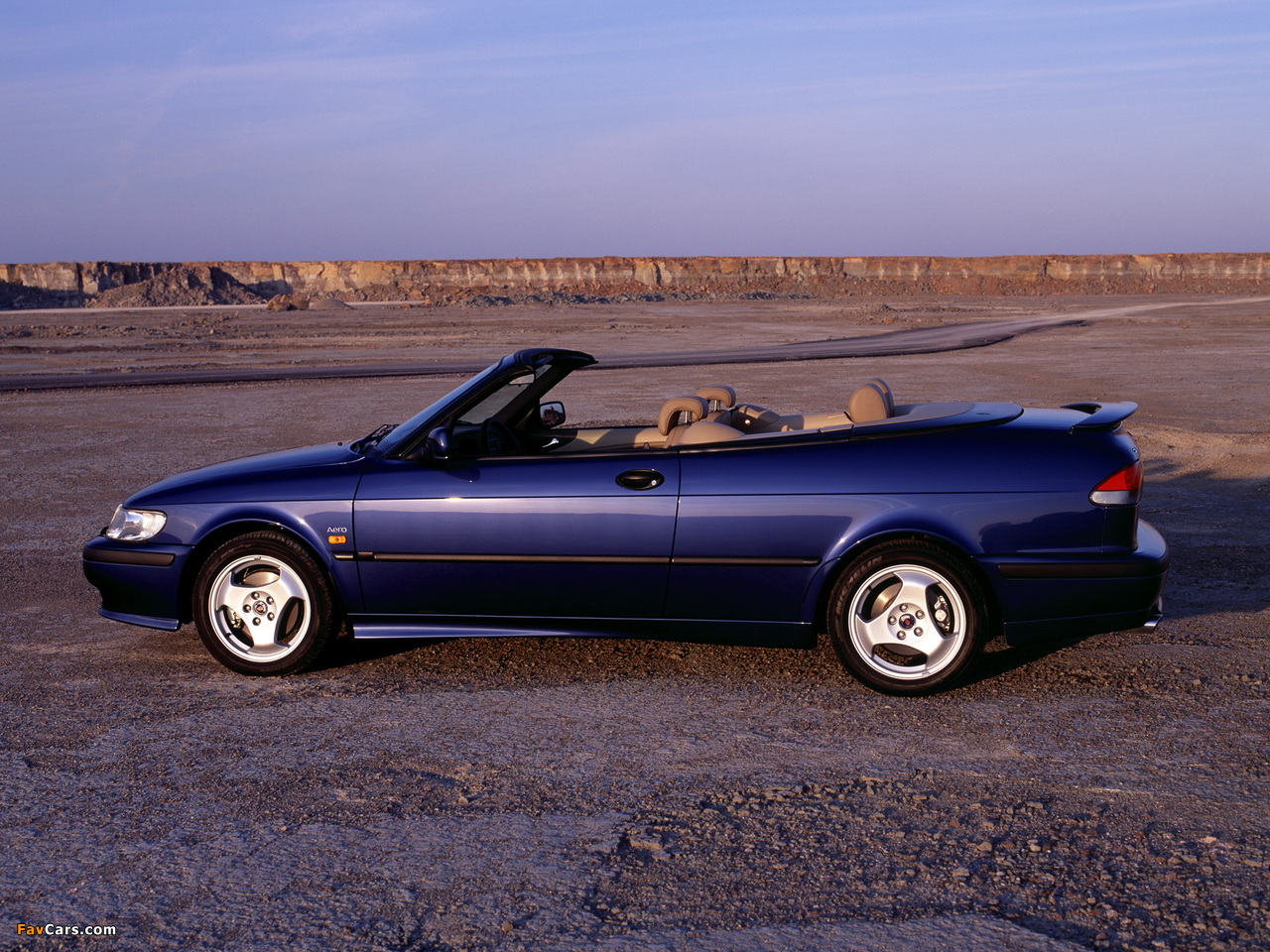 Saab 9-3 Aero Convertible 1999–2003 wallpapers (1280 x 960)