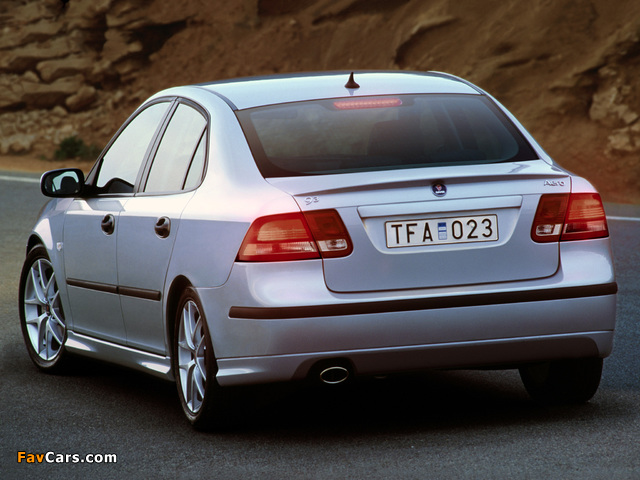 Saab 9-3 Aero Sport Sedan 2002–07 pictures (640 x 480)