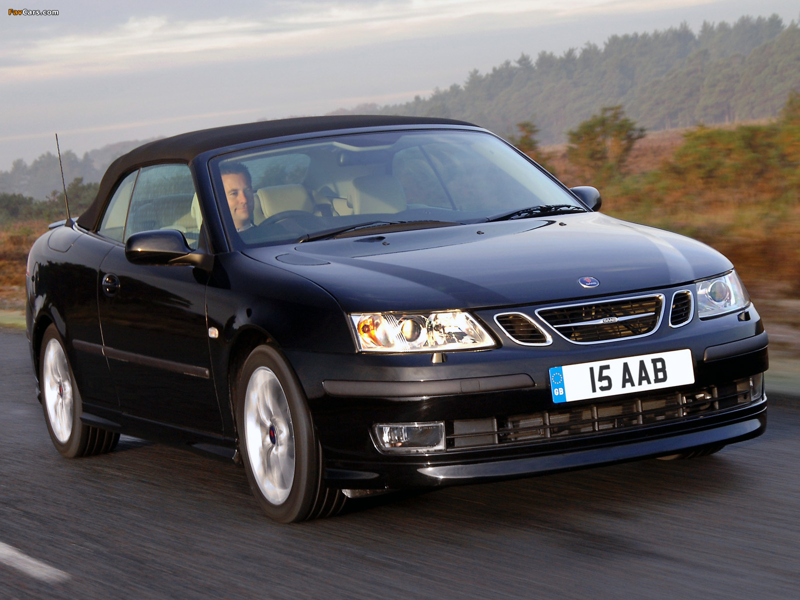 Saab 9-3 Aero Convertible UK-spec 2003–07 wallpapers (1600 x 1200)