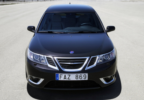 Saab 9-3 Aero SportCombi 2008–11 photos